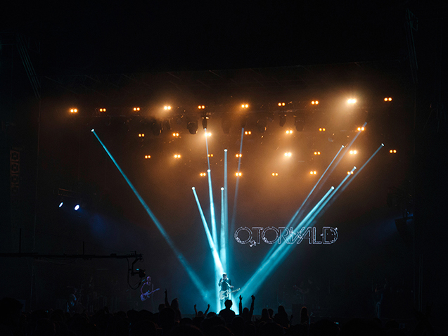 music-015_t.jpg