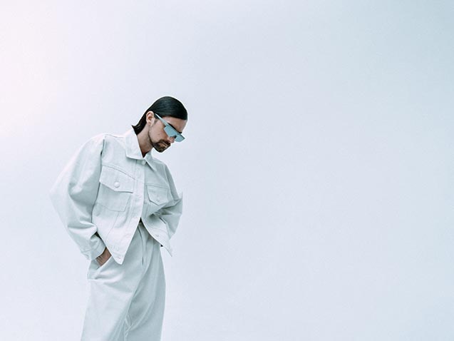 bkstg-008-t.jpg