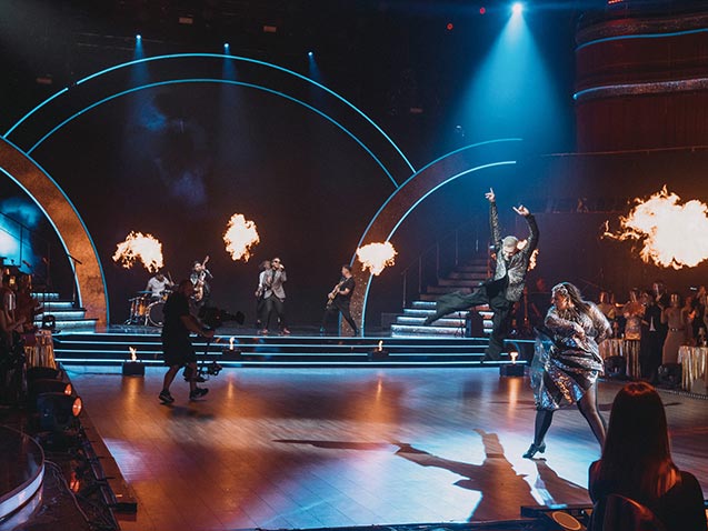 bkstg-114-t.jpg